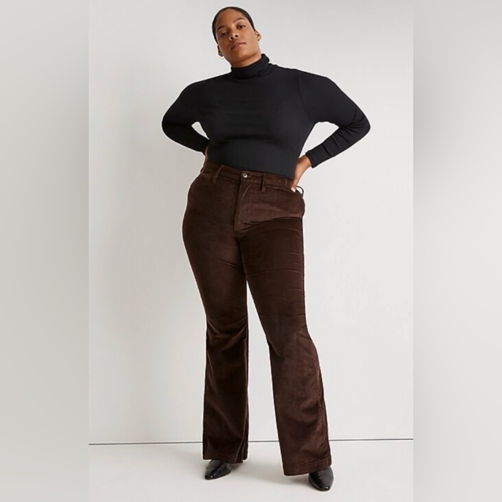 Madewell The Perfect Vintage Flare Pant in Brown Corduroy - Size 33 Petite